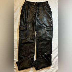 Hollister Womens 00/24 Faux-Leather High Rise Baggy Cargo Pants